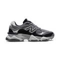 9060 "Black / Castlerock"